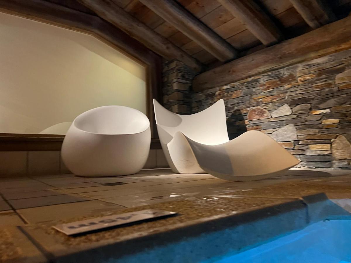 Appartement Ski Aux Pieds Dans Residence Premium Piscine, Sauna Hamam 생마르탱 드 벨빌 외부 사진